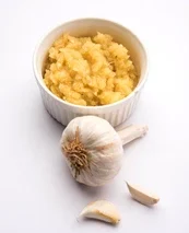garlicadrak-paste-puree-raw-whole-260nw-790390774